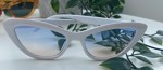Cateye solbriller i hvide med lyseblå glas